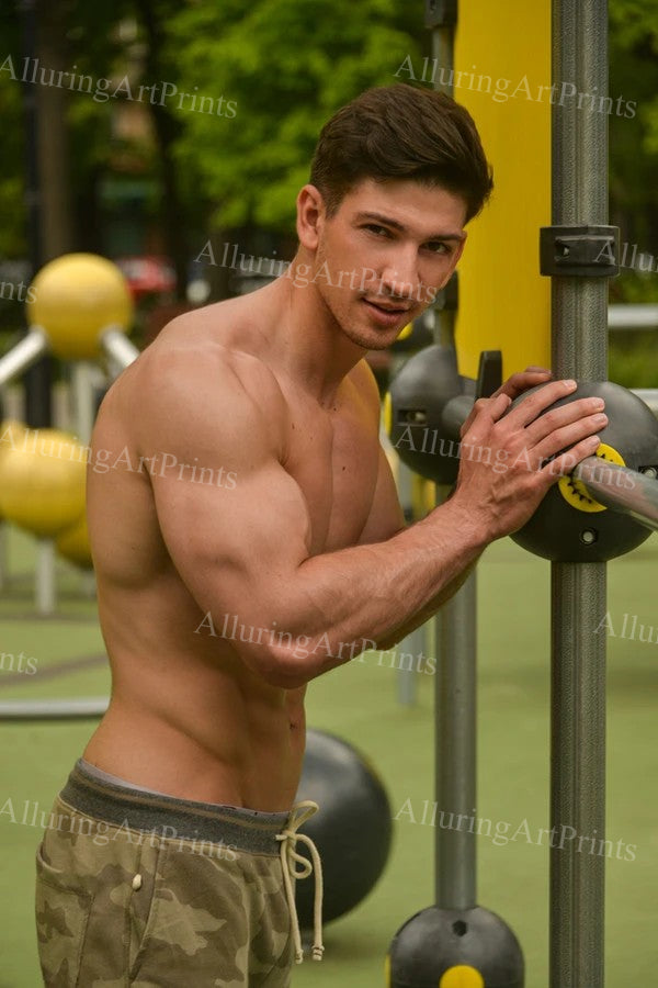 Male Model Muscular - 636B