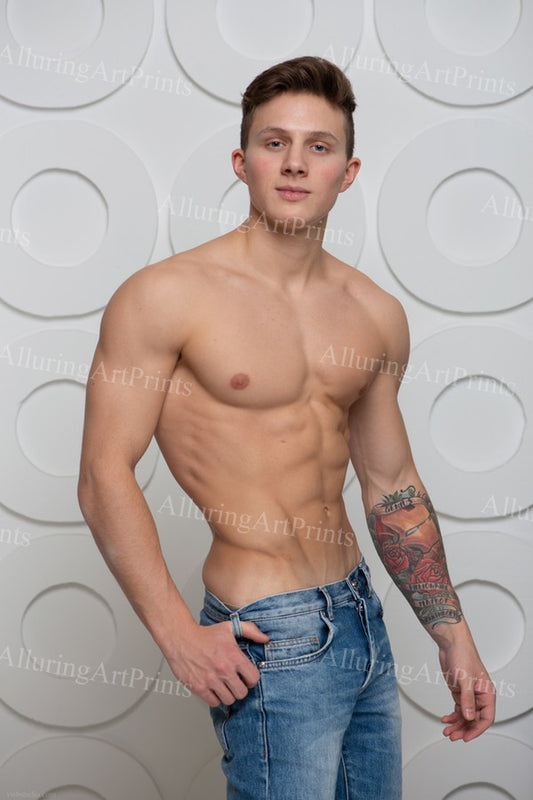 Male Model Muscular - 645B