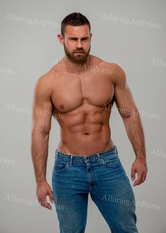 Male Model Muscular - 775B