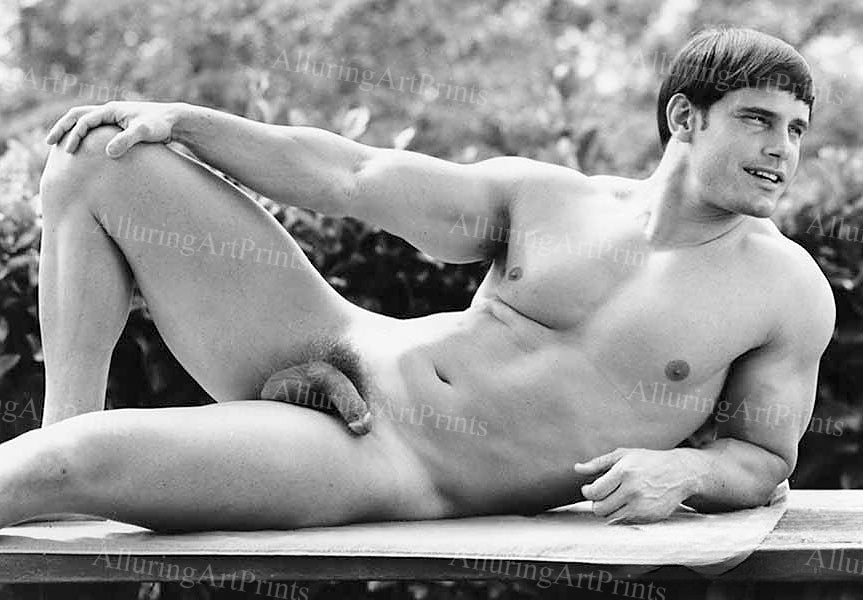 Male Model Muscular Vintage - JJ173