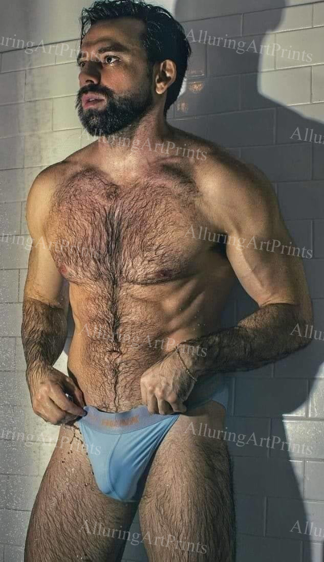 Male Model Hairy Muscular - U1142