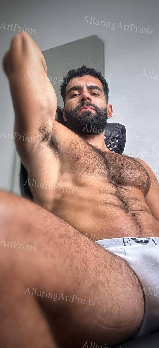 Male Model Hairy Muscular - U1159