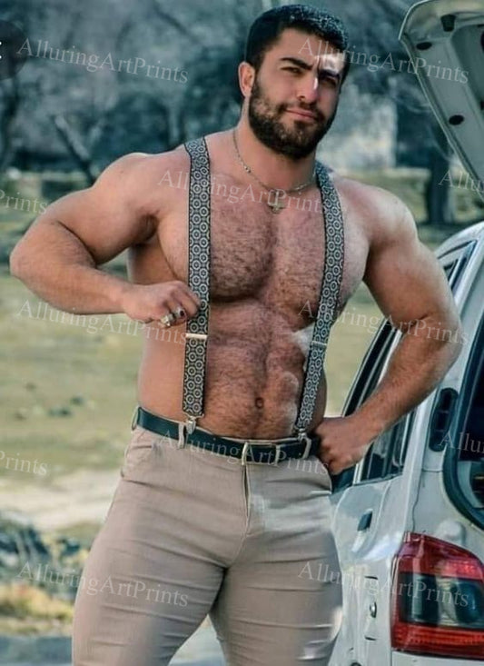 Male Model Hairy Muscular - U1160