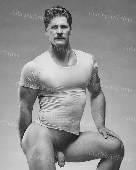 Nude Male Model Muscular Vintage - UU841